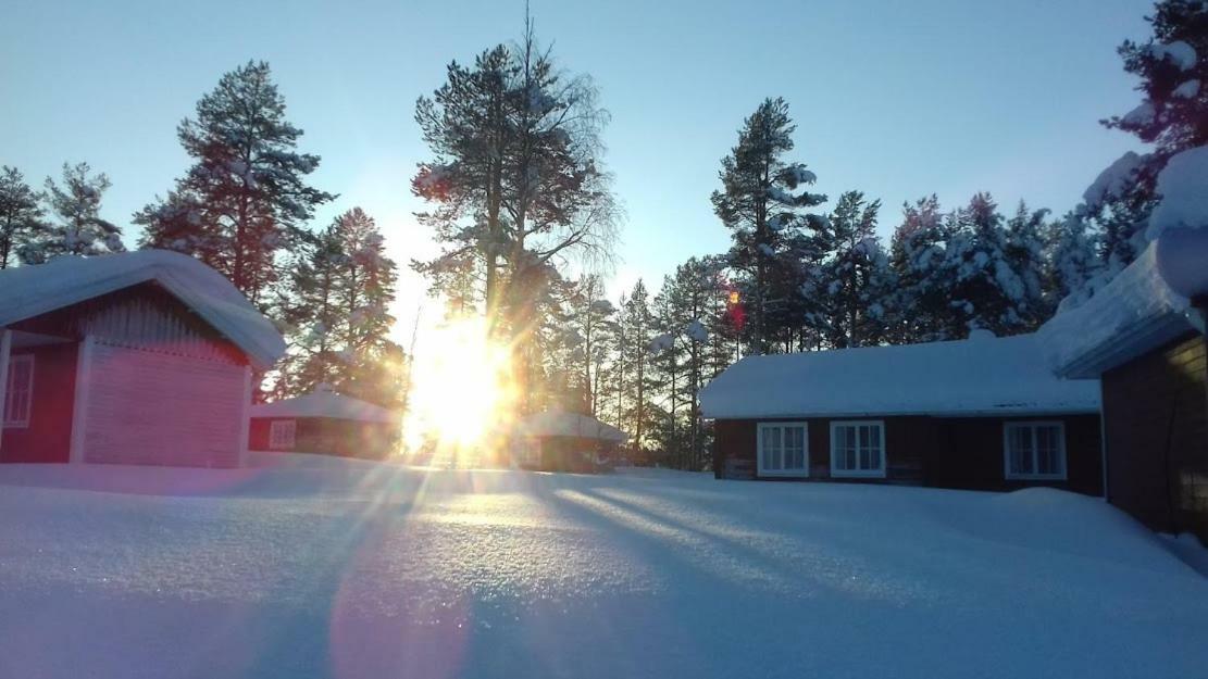 Pajala Cottages Route 99 Eksteriør billede